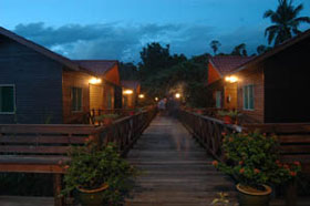 Kinabatangan River Lodge KRL at dusk