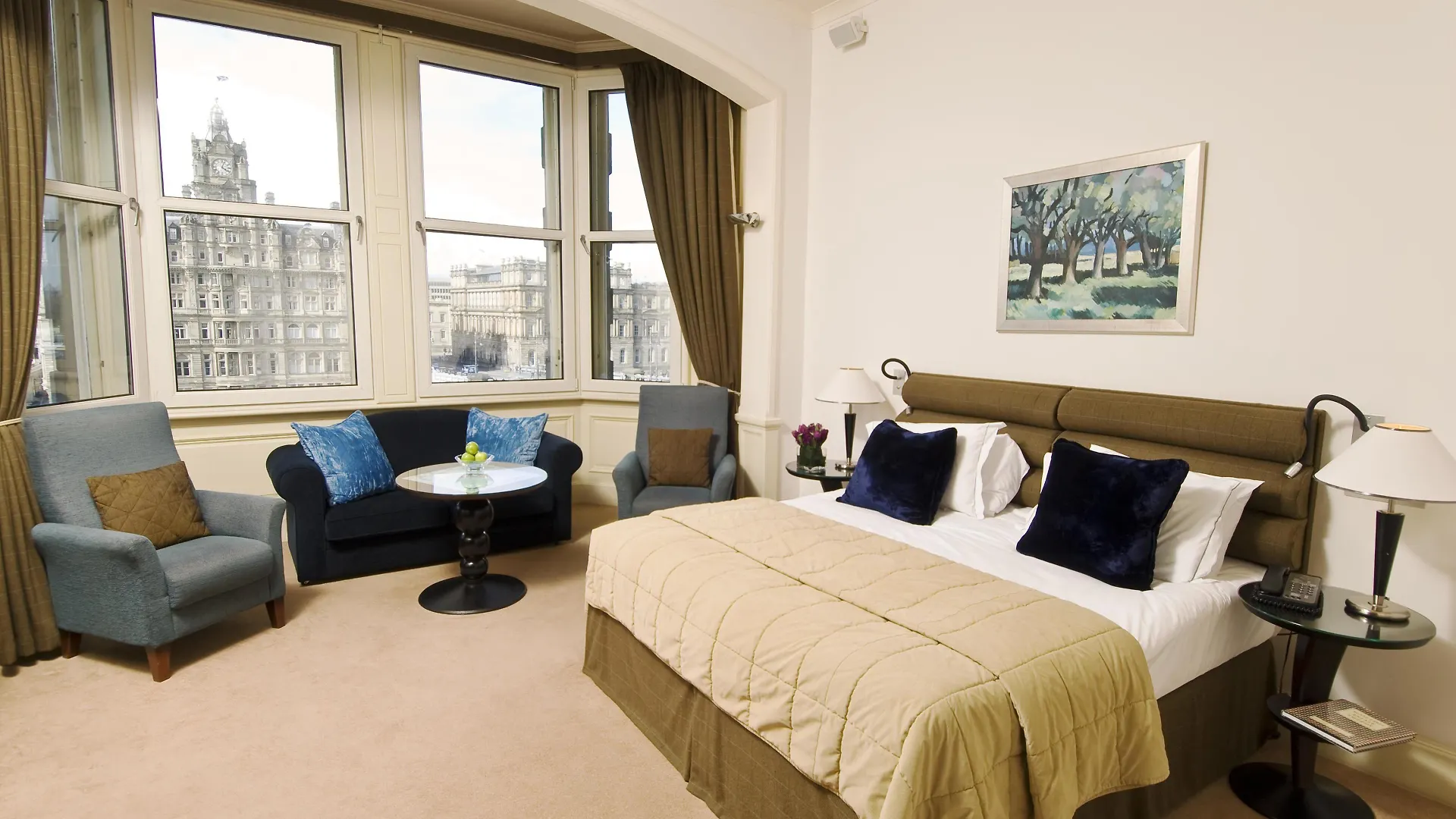 Top-Rated Family Hotel on Princes Street, Edinburgh