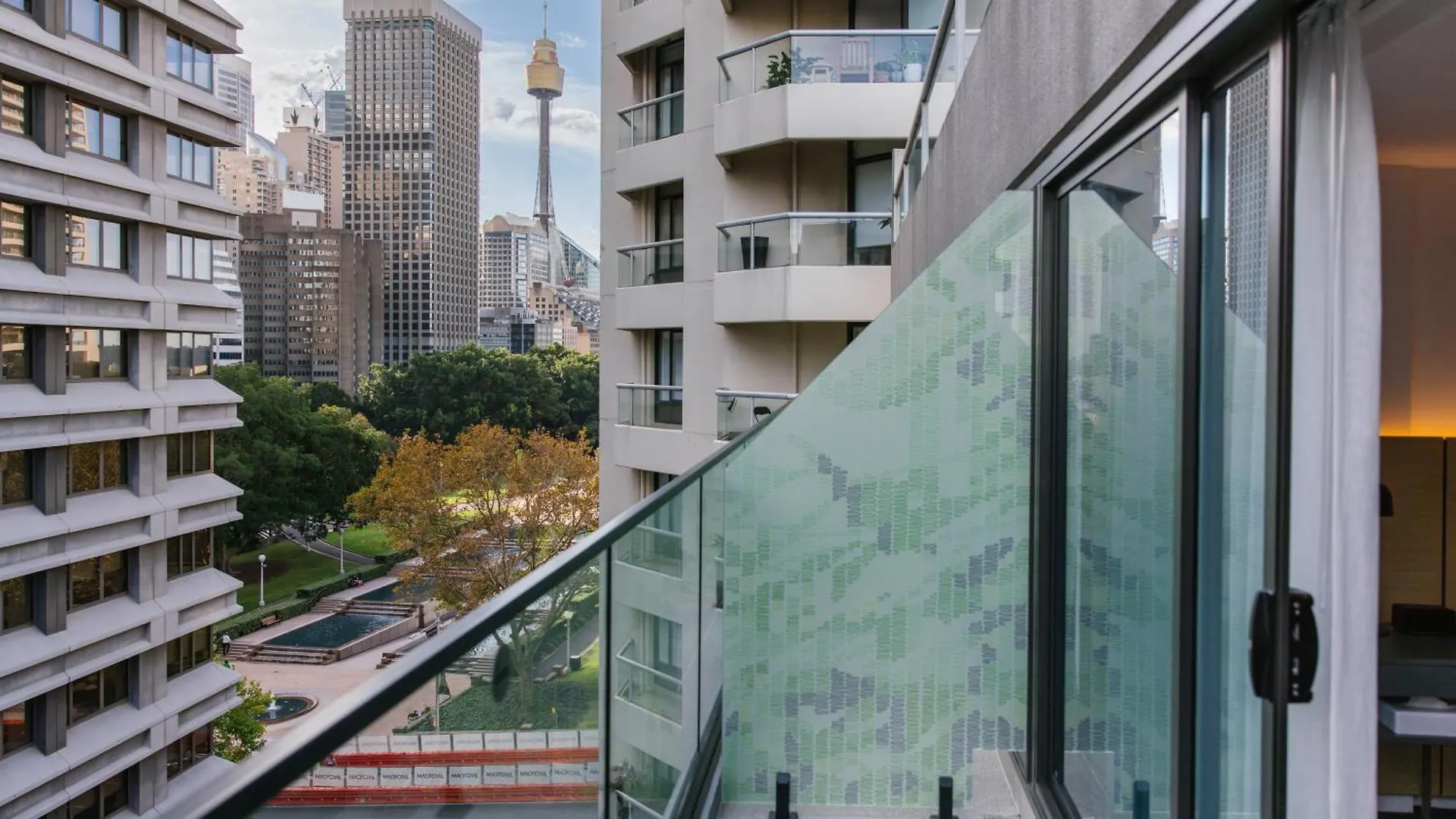 Staying in Sydney CBD: 15 Family-Friendly Hotels Compared