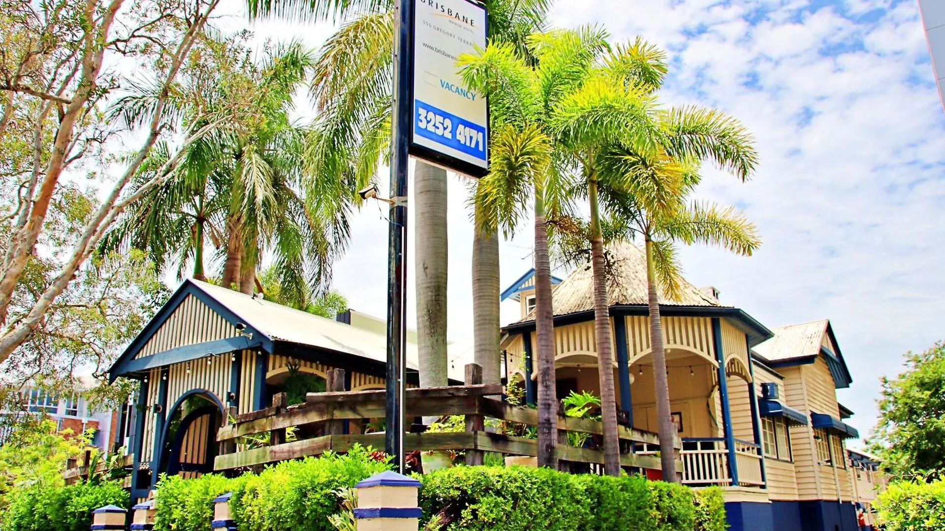 8 Central Hotels in Fortitude Valley Worth Booking Now