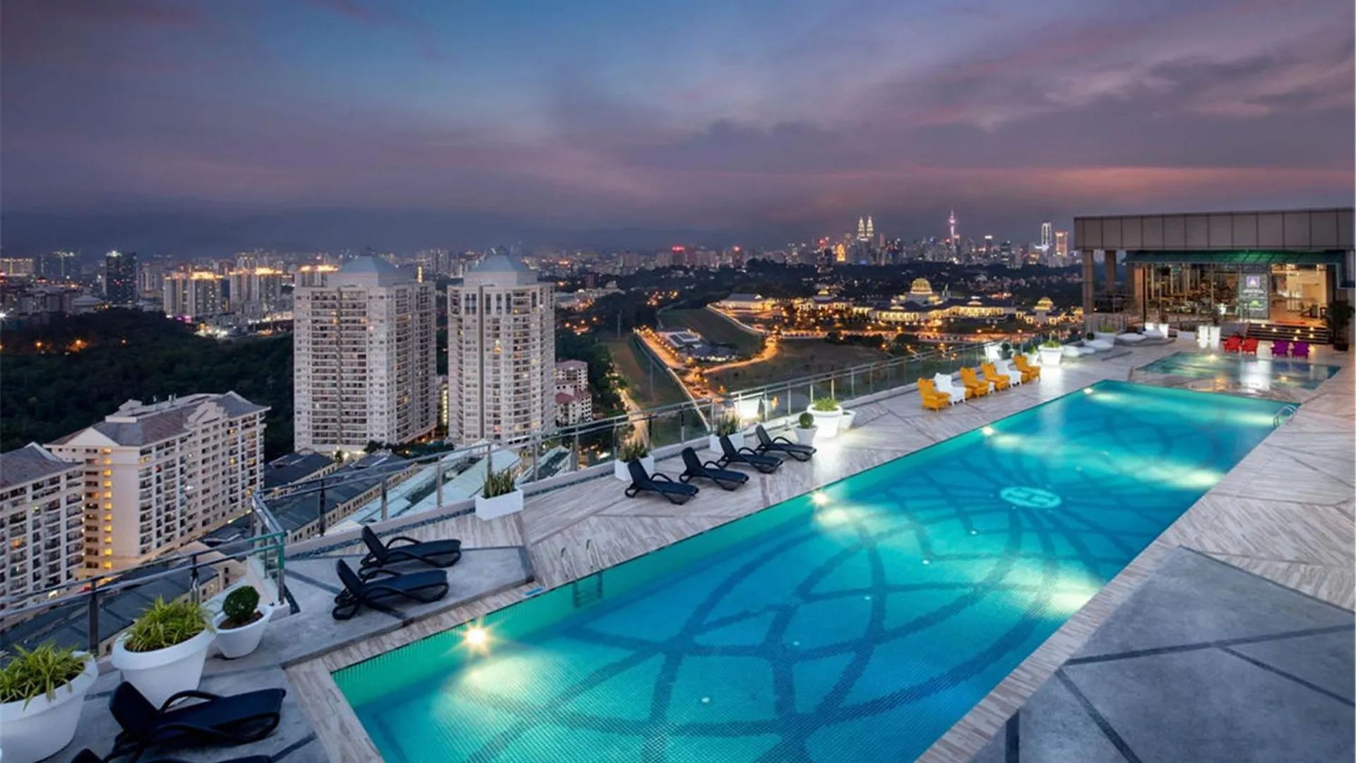 4 Dorsett Hotels Near KL Golf & Country Club Worth Booking