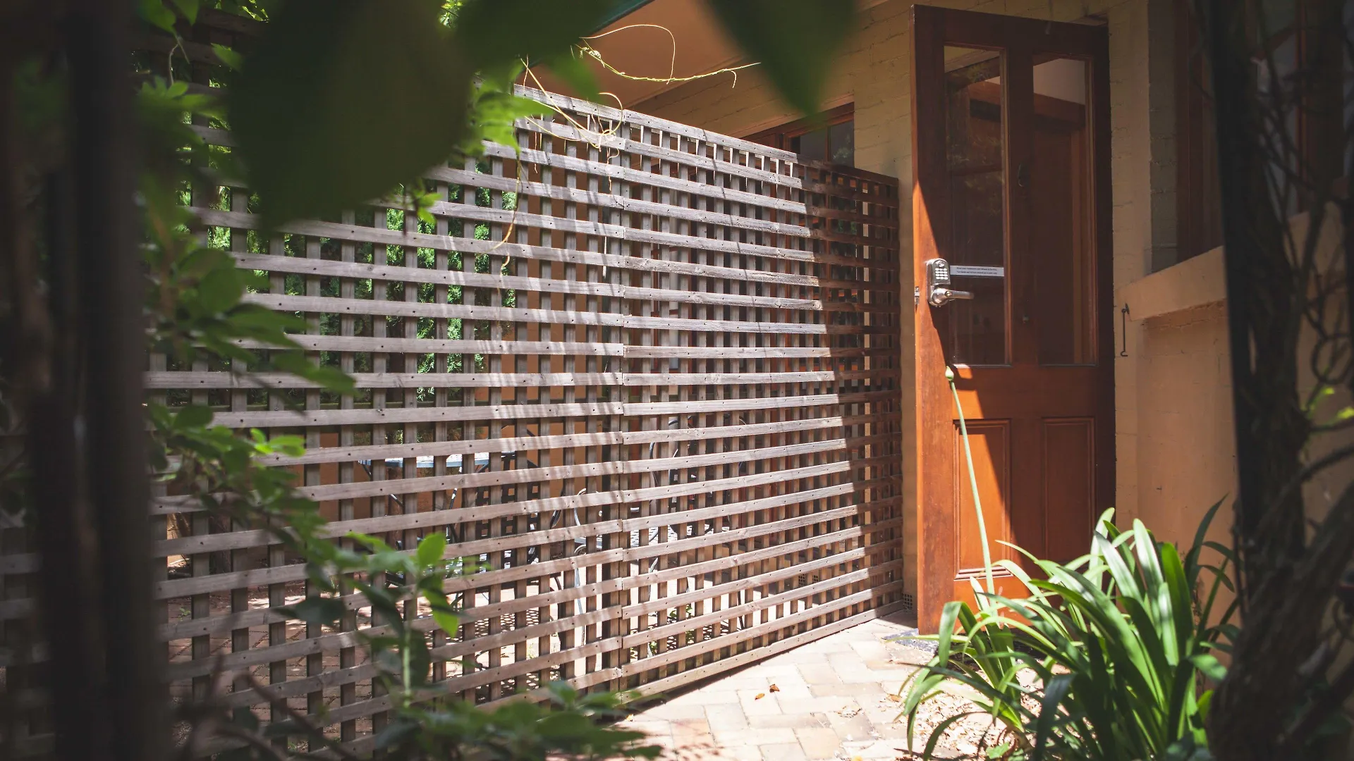 10 Smart Central Hotels In Launceston CBD Worth Booking