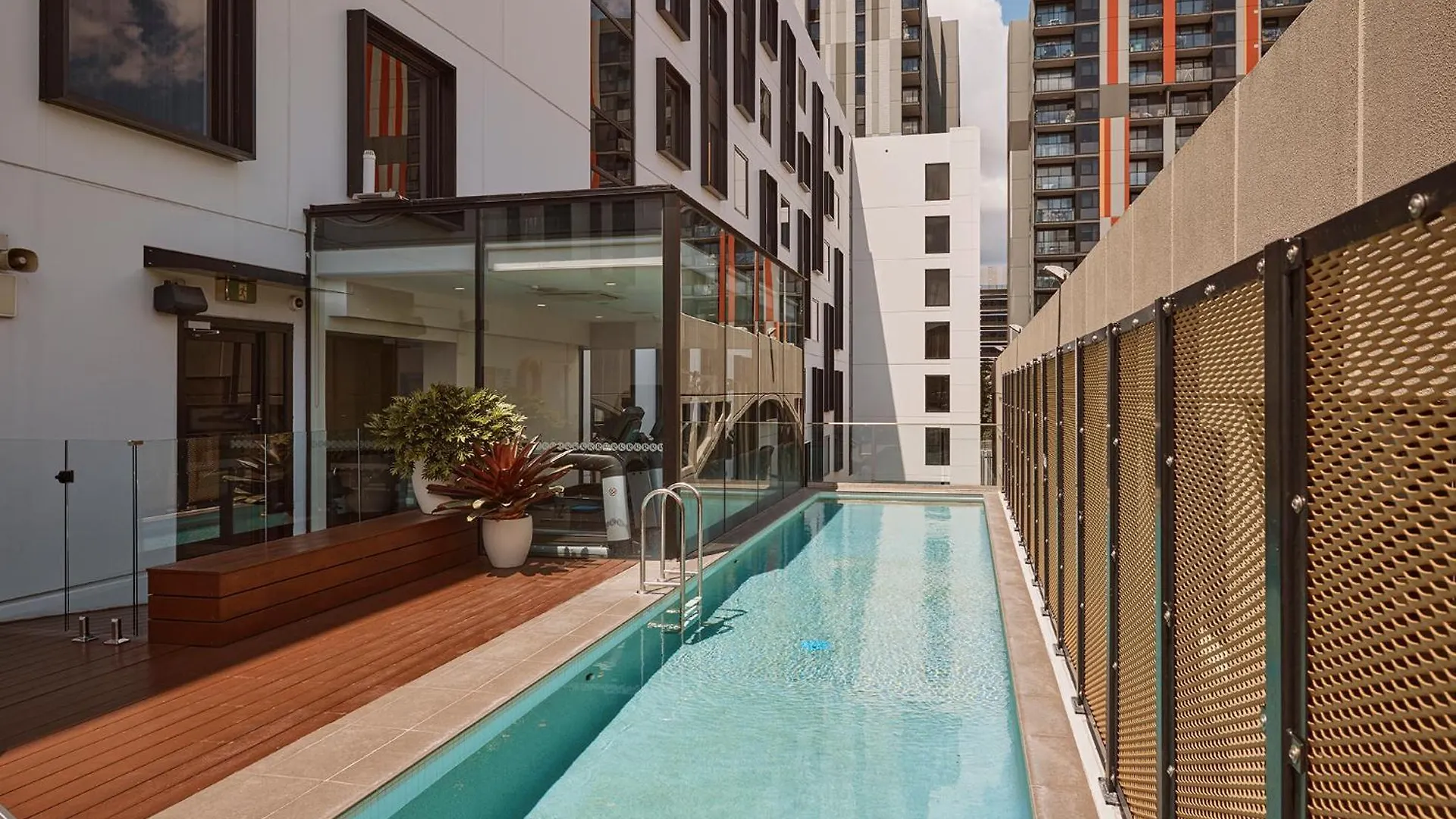 7 Family Hotels Close to Judith Wright Centre Brisbane