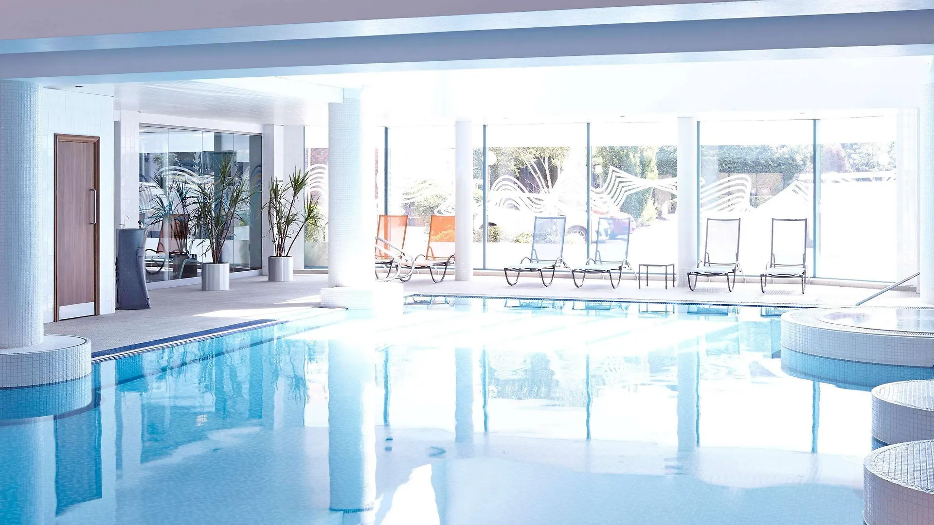 8 Resort-Style Hotels in Cardiff Centre Worth Booking