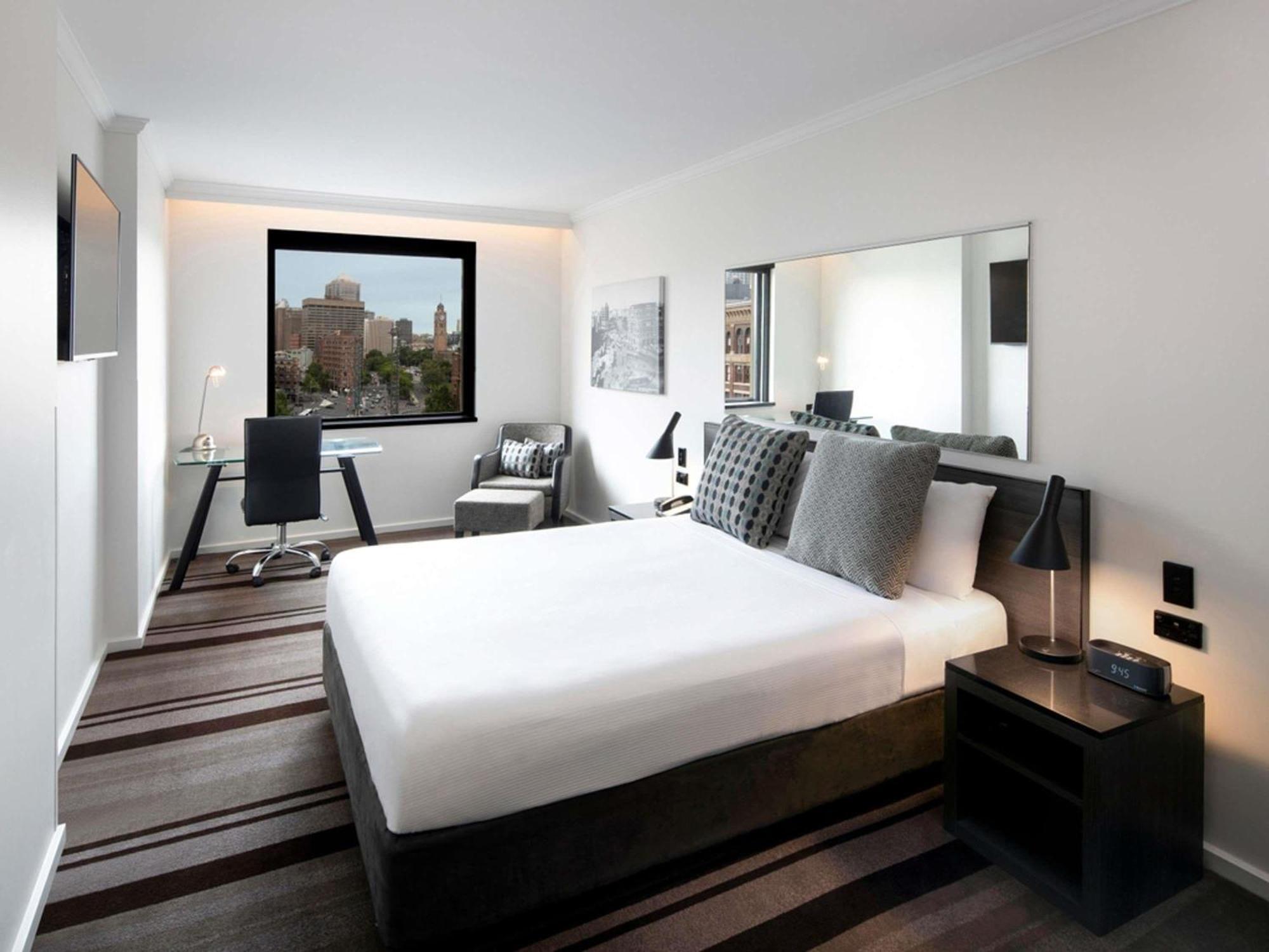 15 Resort-Style Hotels in Sydney CBD for a Real City Escape