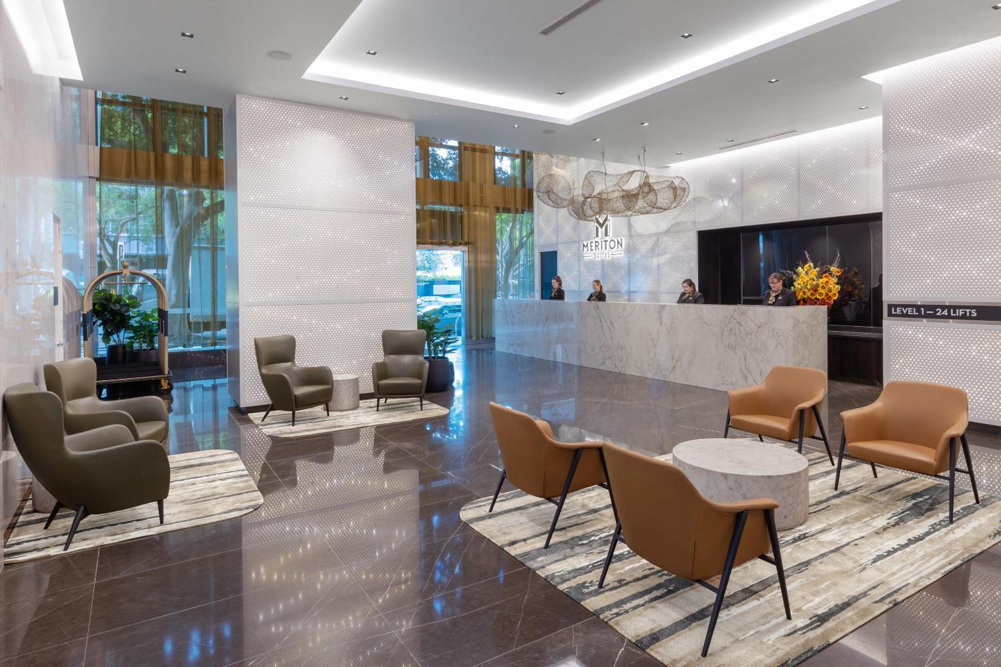 15 Central Brisbane Hotels Near Roma Street Parklands