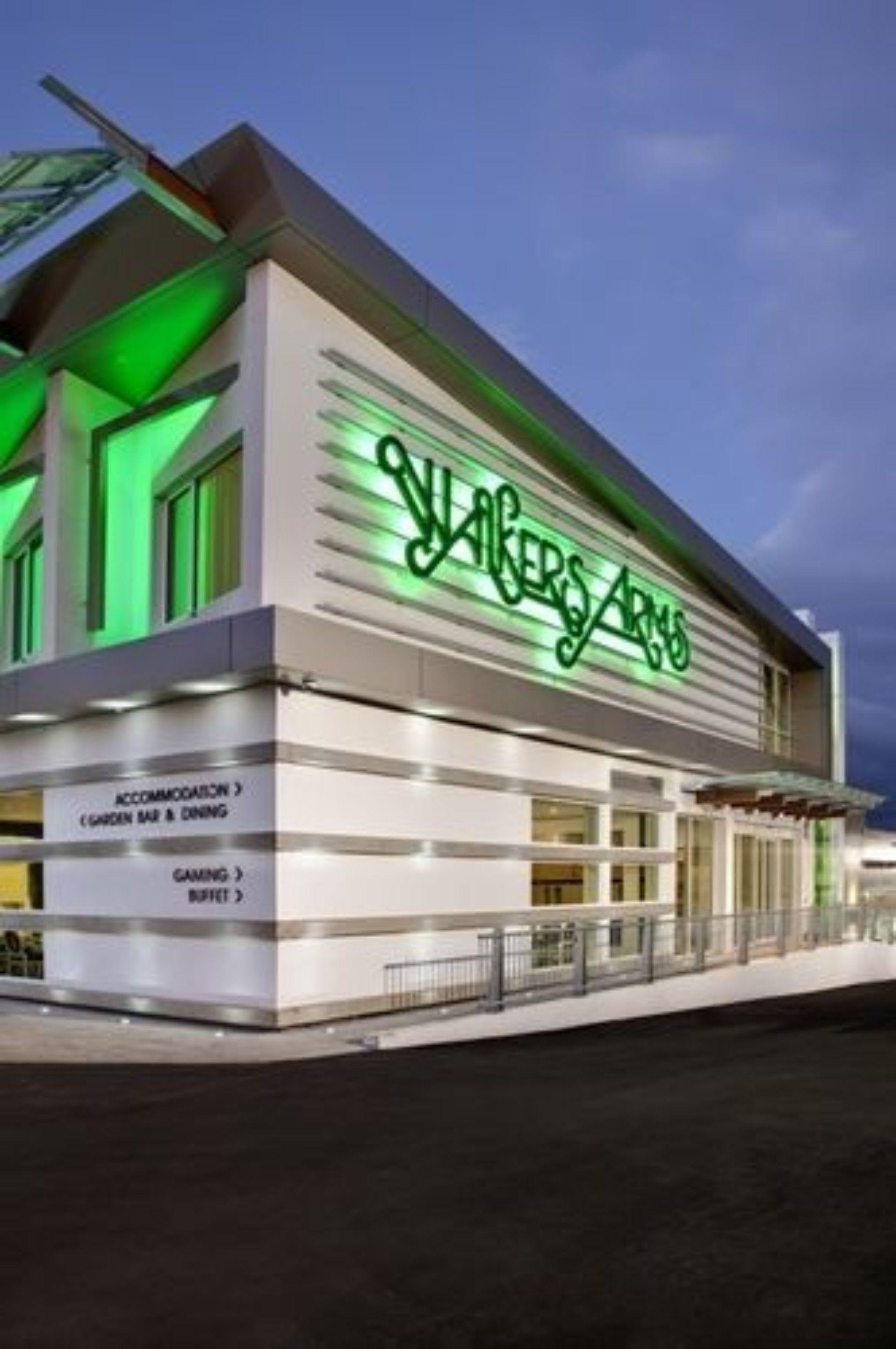 13 Airport Hotels Near University of Adelaide Worth Booking