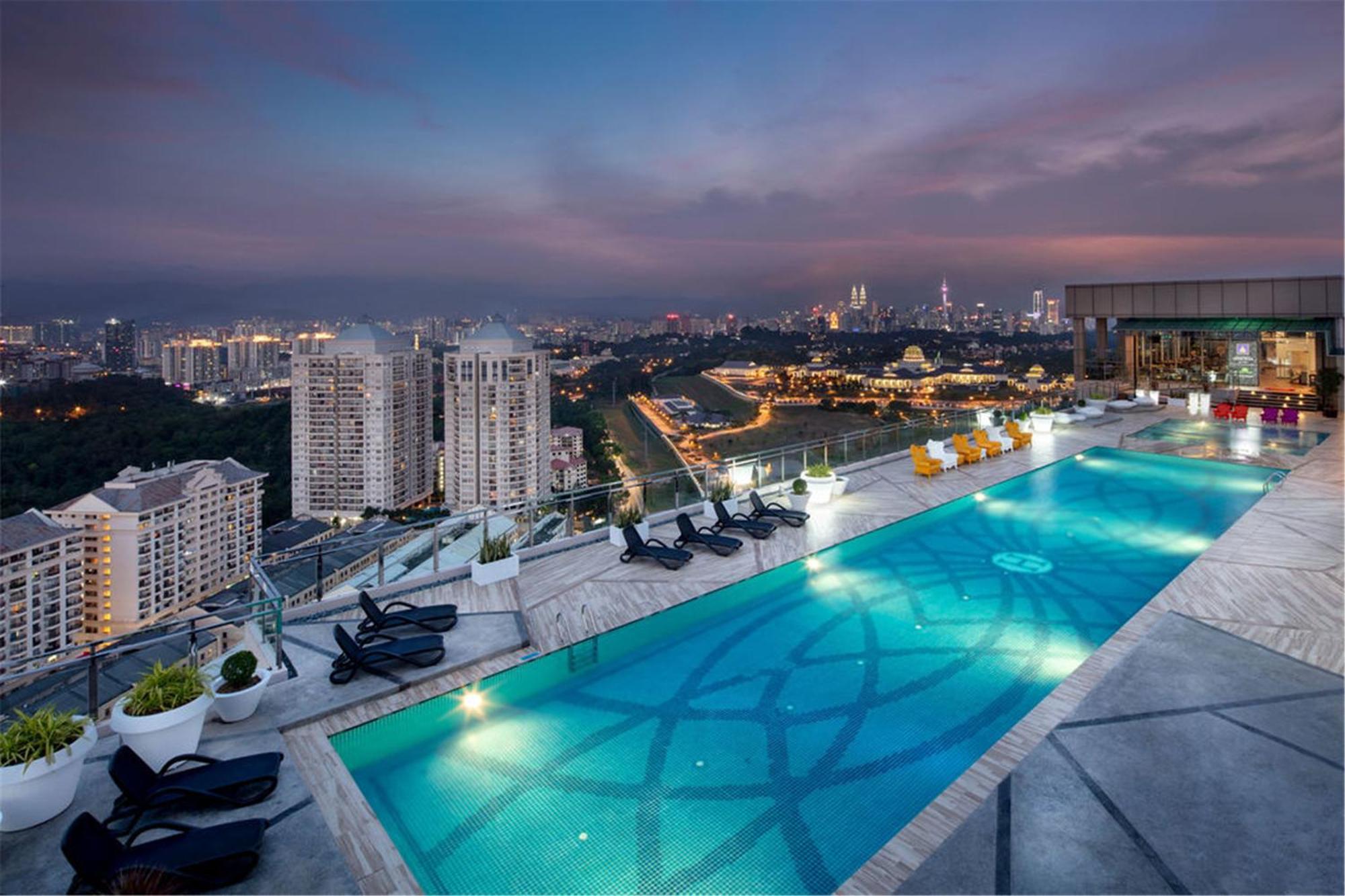 4 Dorsett Hotels Near KL Golf & Country Club Worth Booking