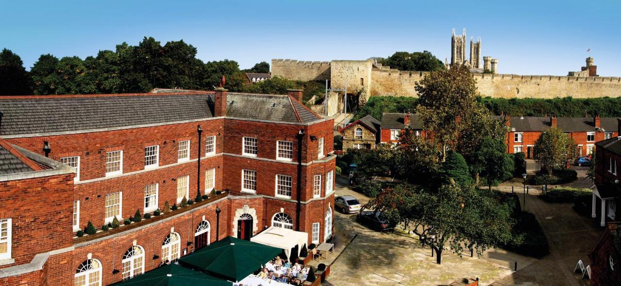 Staying Near Thorngate: 7 Central Lincoln Hotels Compared