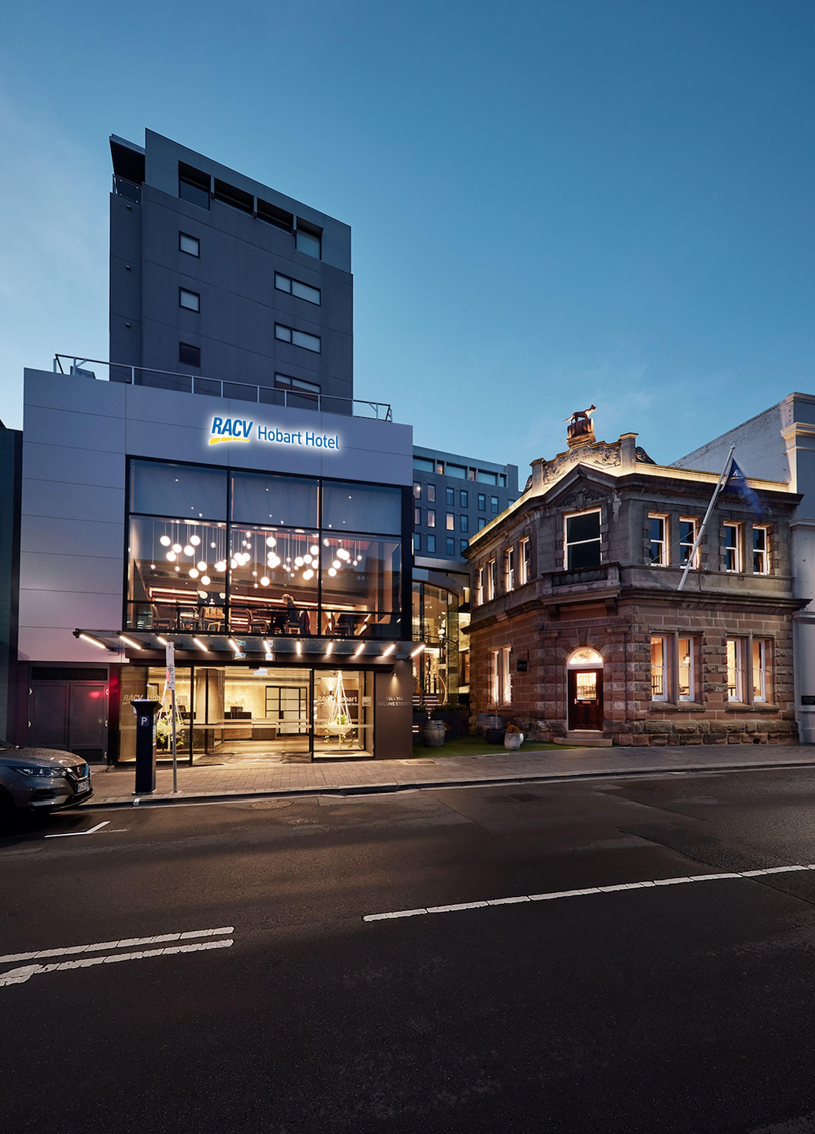 4 Top 5-Star Hotels in Hobart CBD Worth Booking