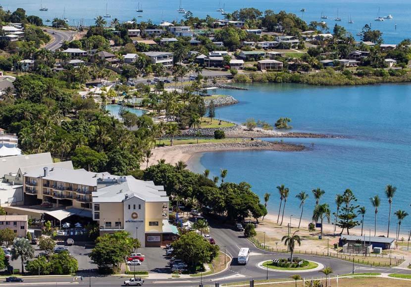 4 Couples Hotels Near Abel Point Marina Worth Booking