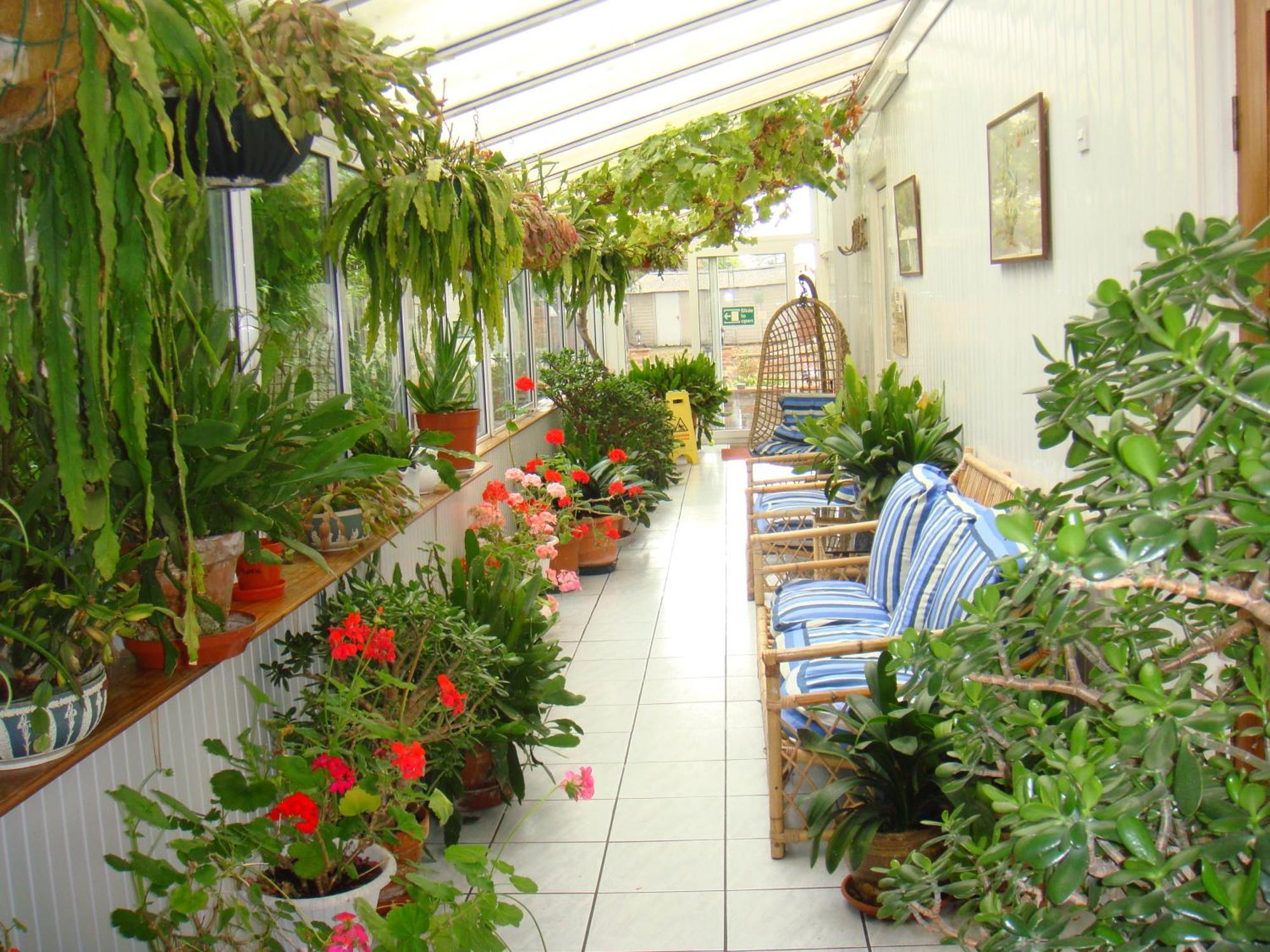 Where to Stay Near Rugby Art Gallery and Museum: 4 Best 3-Star Hotels