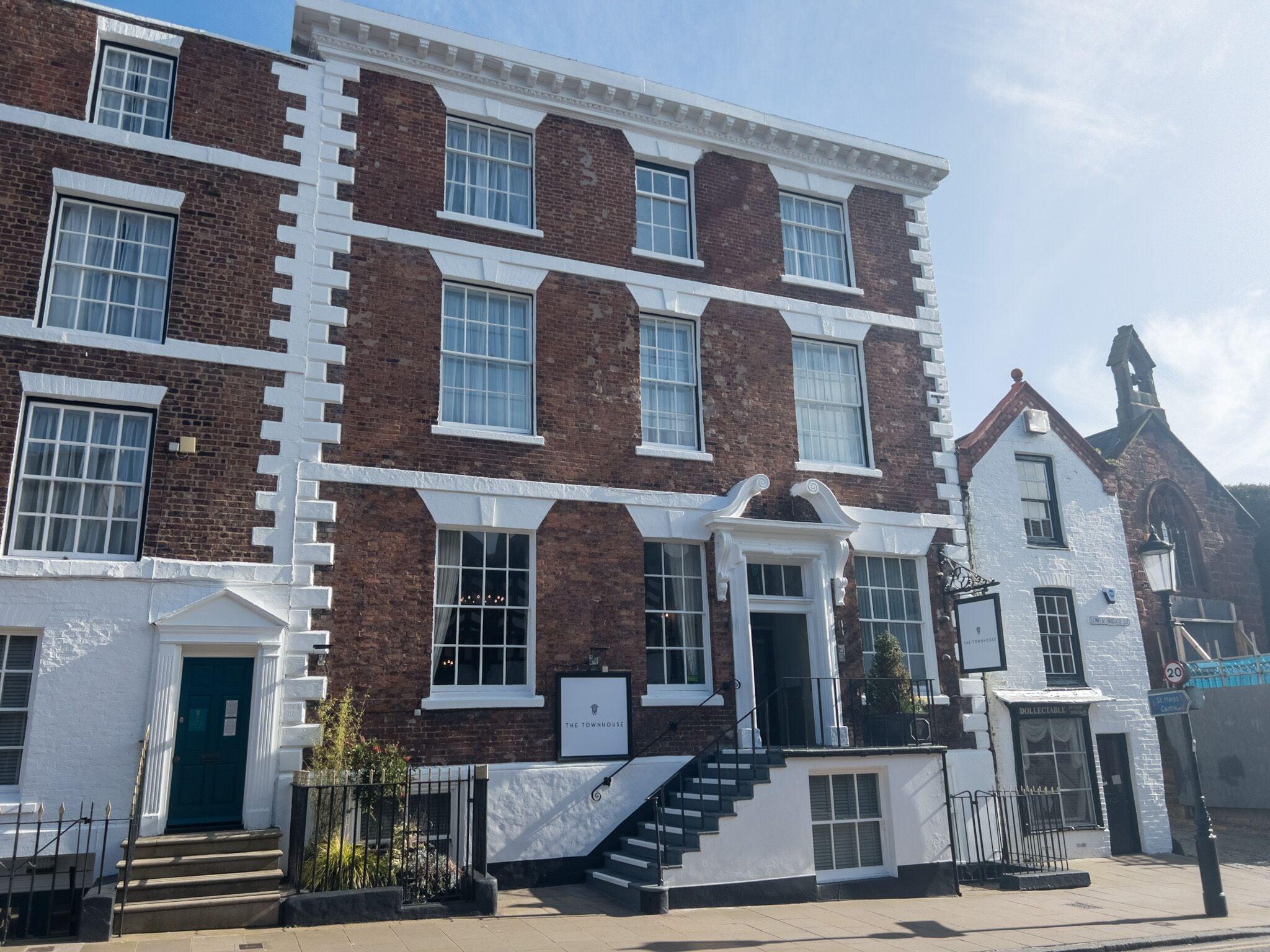 Where to Stay Near Chester Zoo: 4 Best Hotels