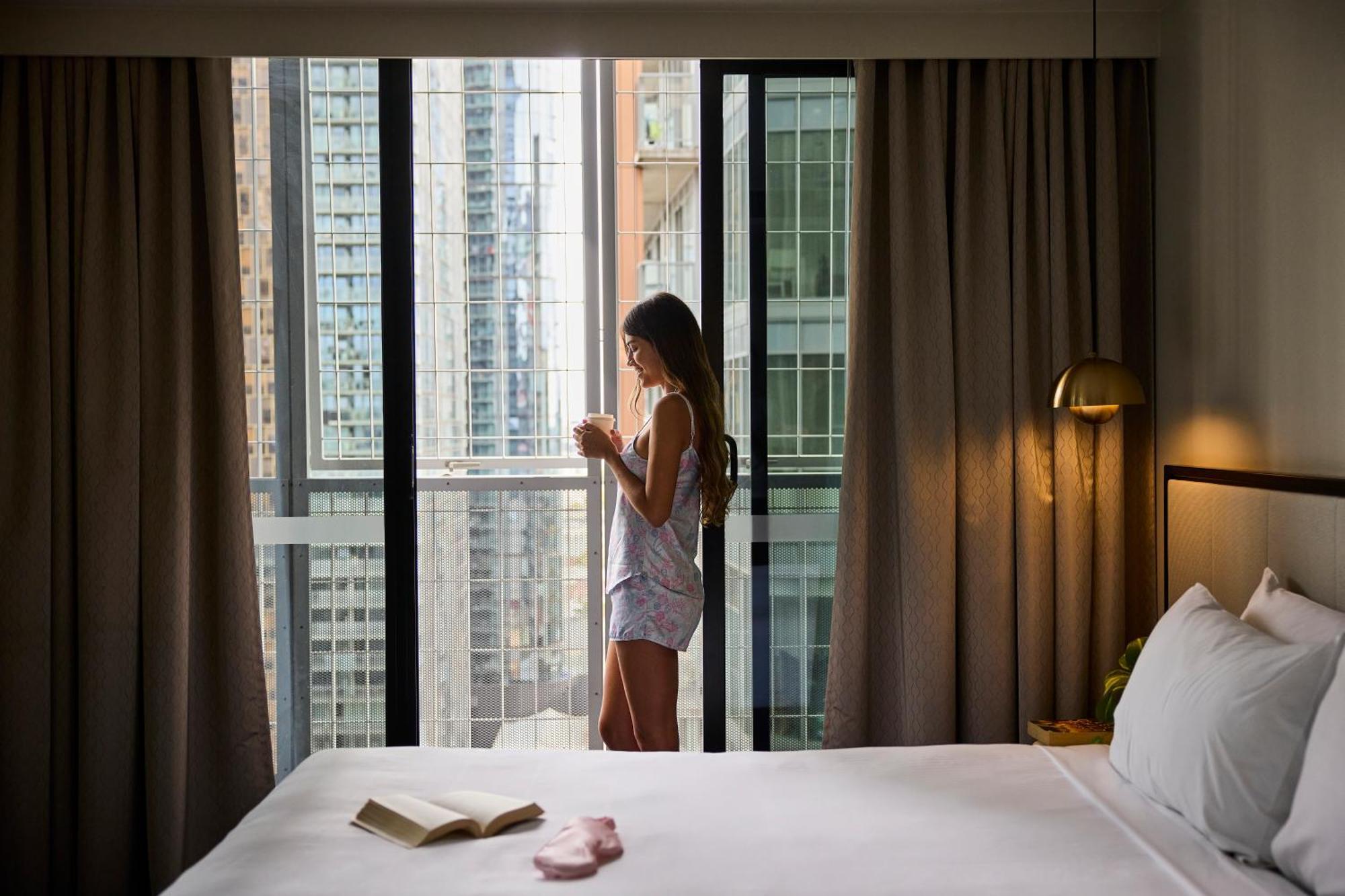 Staying In Melbourne CBD: 10 Central Hotels Compared